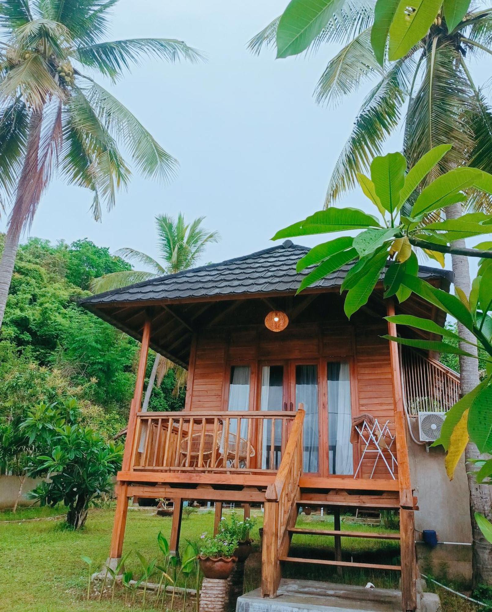 Yellow Coco Gili Gede Экстерьер фото